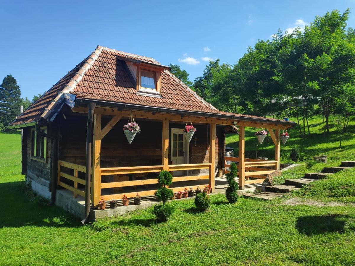 Art Village Kremna 外观 照片